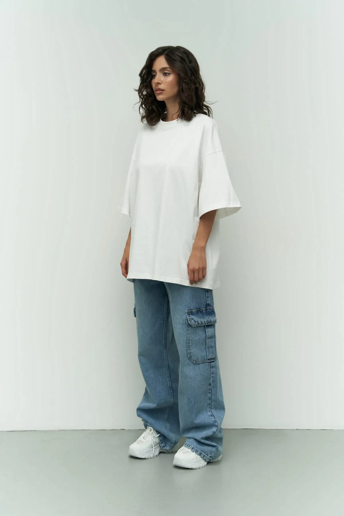 MAİ COLLECTİON  Weißes Oversize-T-Shirt „I Like Mama“