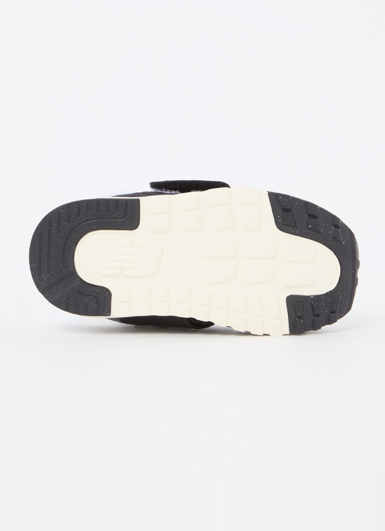 New Balance 574 sneaker with mesh details