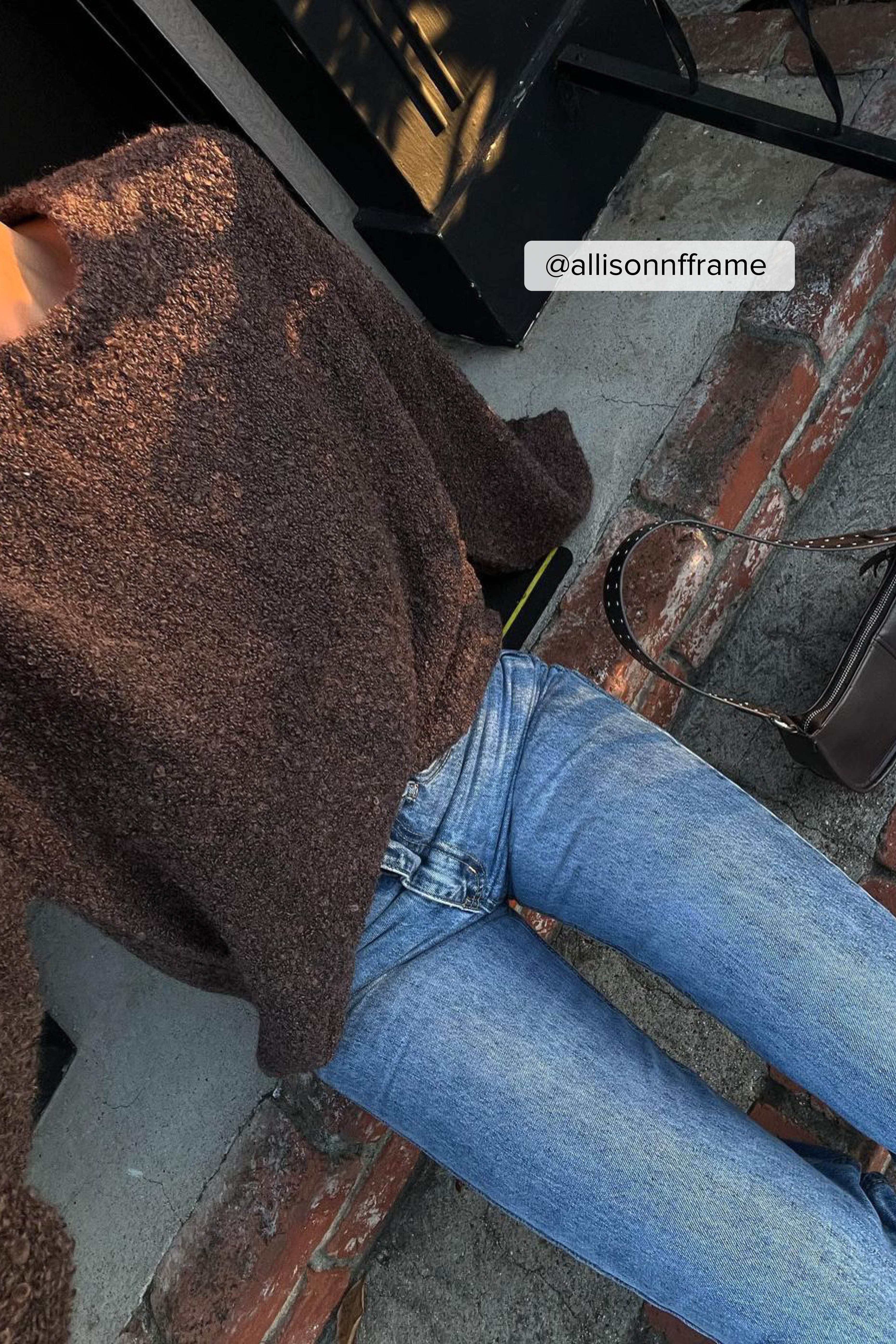 Strukturierter Oversize-Strickpulli mit Rundhalsausschnitt
