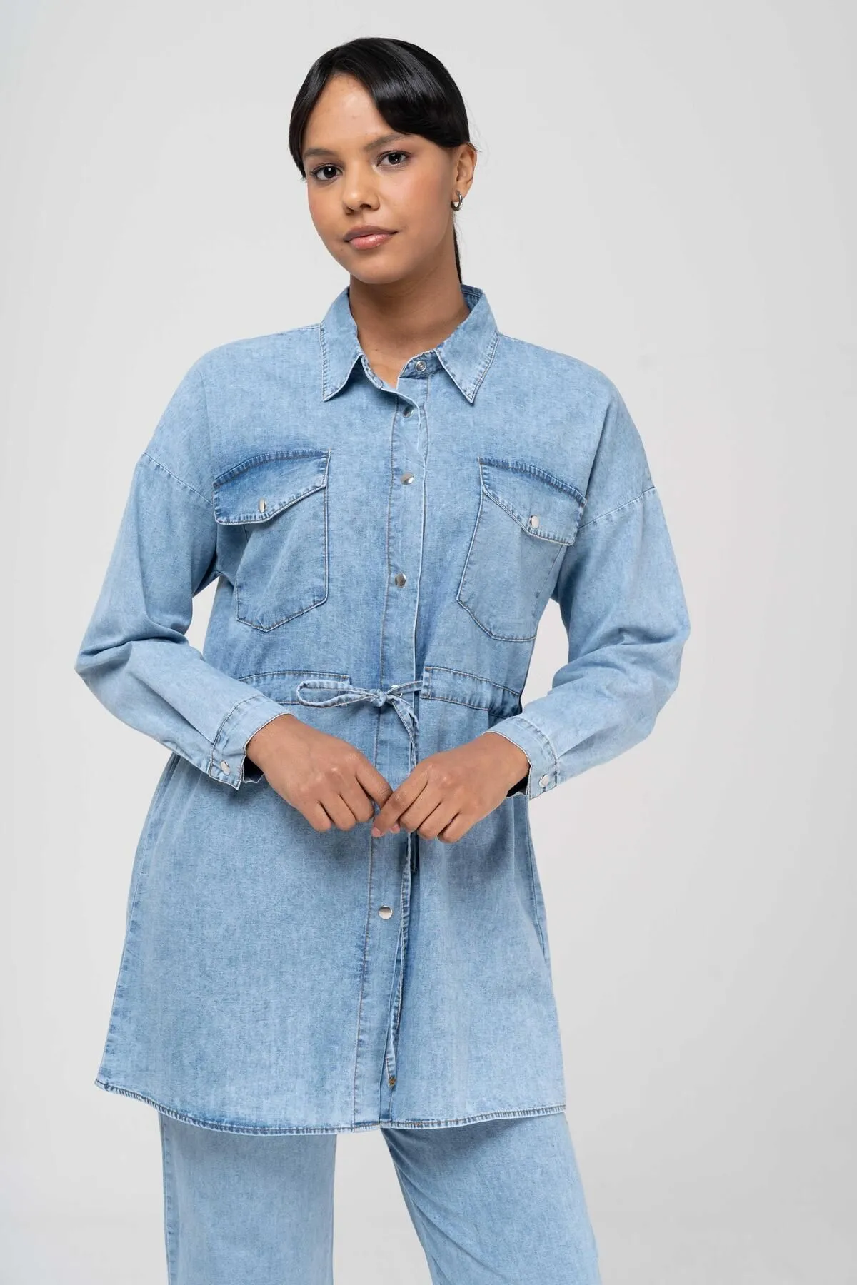 Olcay  Tuniği Kordelzug Taille Hose Dünne Denim Set mit Elastische Taille BLAU 9226-TK