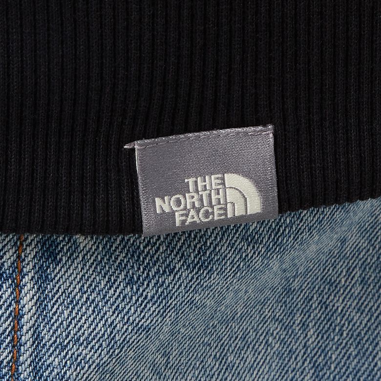 The North Face Essential Crew tnf black