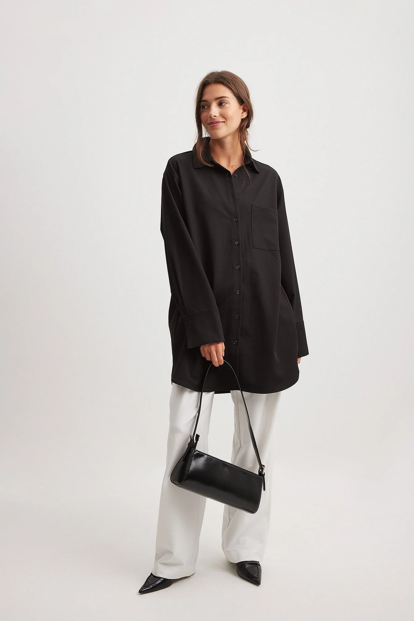 Übergroßes Hemdkleid