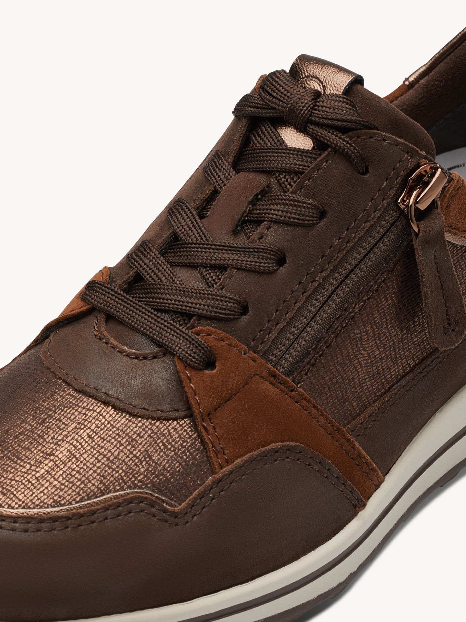 Basket en cuir - marron