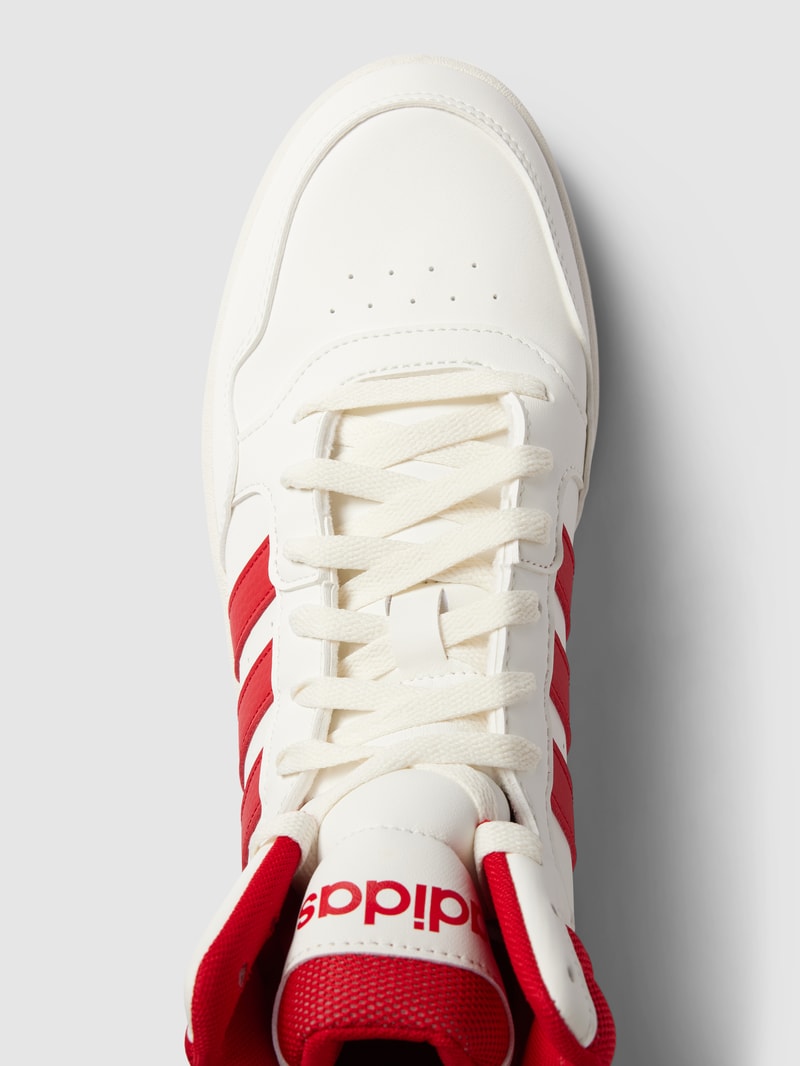High Top Sneaker mit Kontrastbesatz Modell 'HOOPS 3.0 MID' in weiß