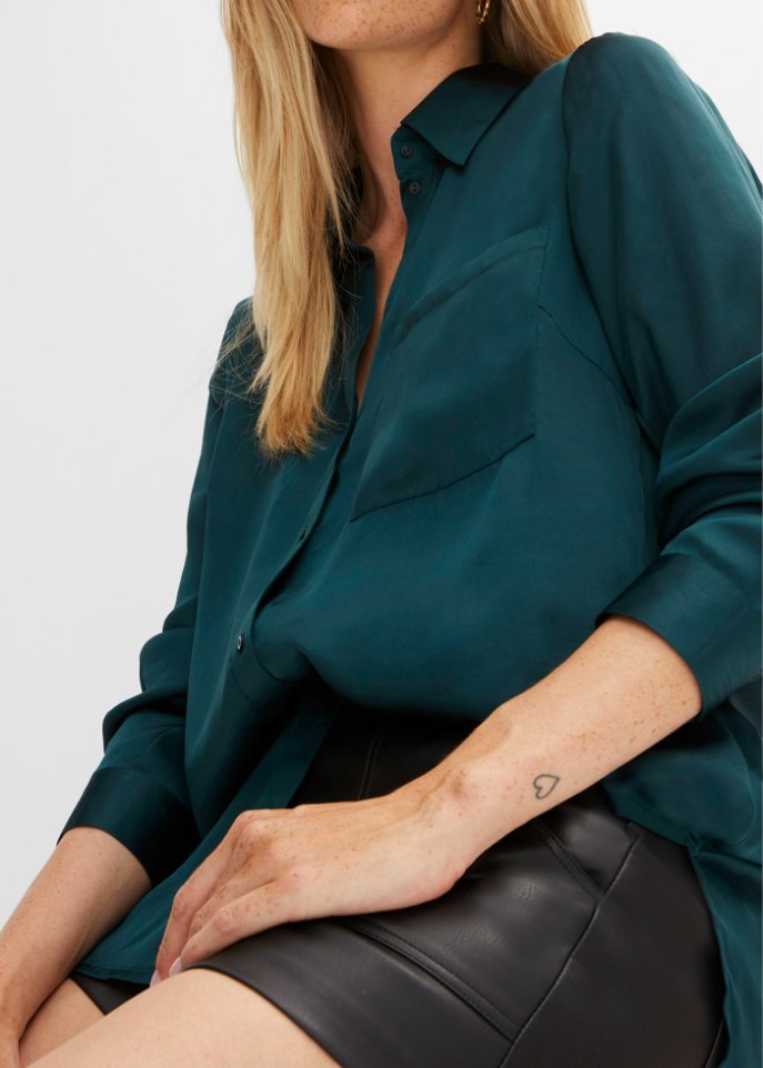 Satin-Longbluse mit recyceltem Polyester