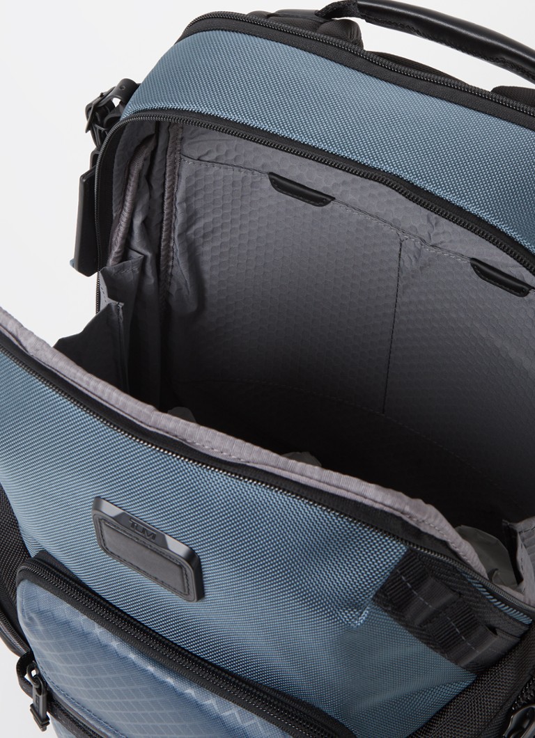 Zaino Tumi Alpha Bravo con scomparto per laptop da 15 pollici.