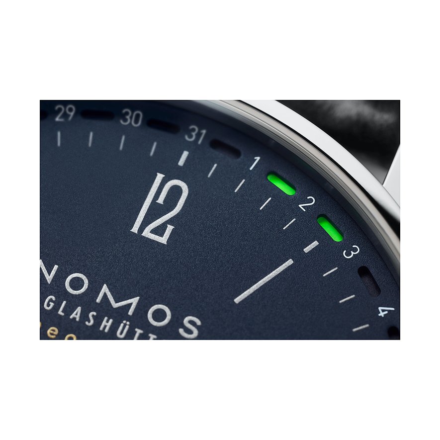 Nomos Glashütte Herrenuhr Tangente neomatik 41 Update nachtblau