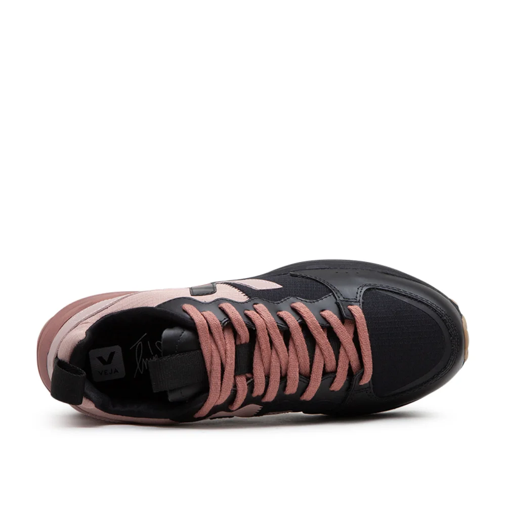 VEJA x Emir Shiro Mens Venturi VT012744B / schwarz
