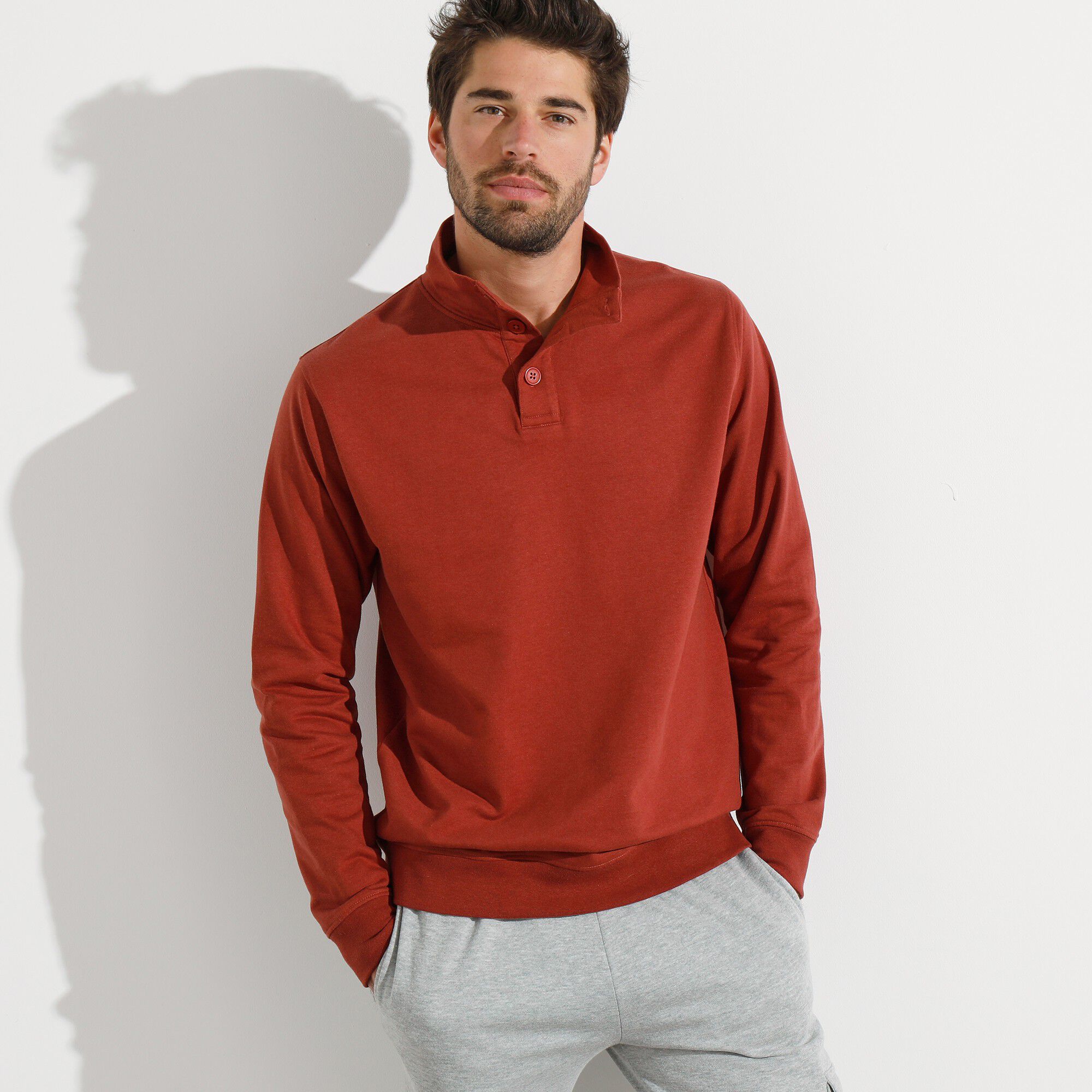 Sweat col montant boutonné en molleton