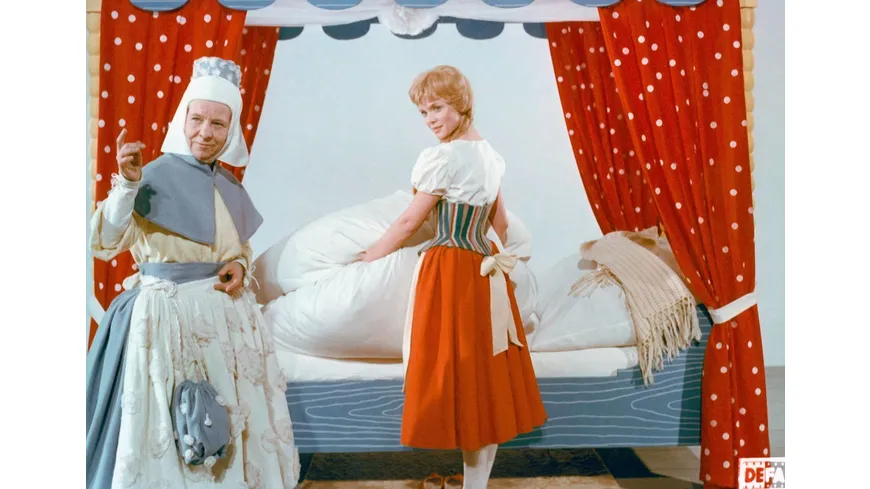 Frau Holle (1963) (Filmjuwelen / DEFA-Märchen)