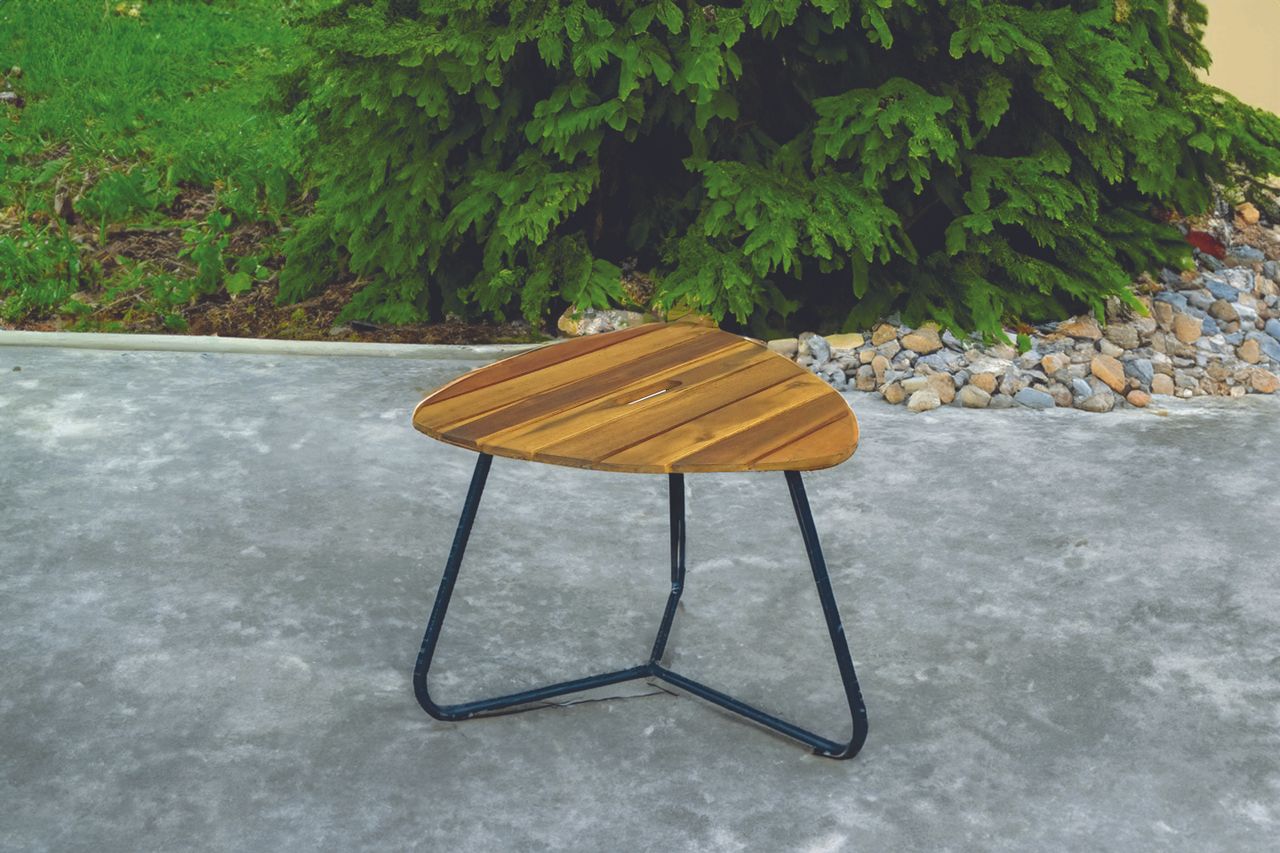 Hardin 1fachgut Beistelltisch Couchtisch aus Akazienholz 48 x 48 x 38,5 cm dreieckig FSC braun