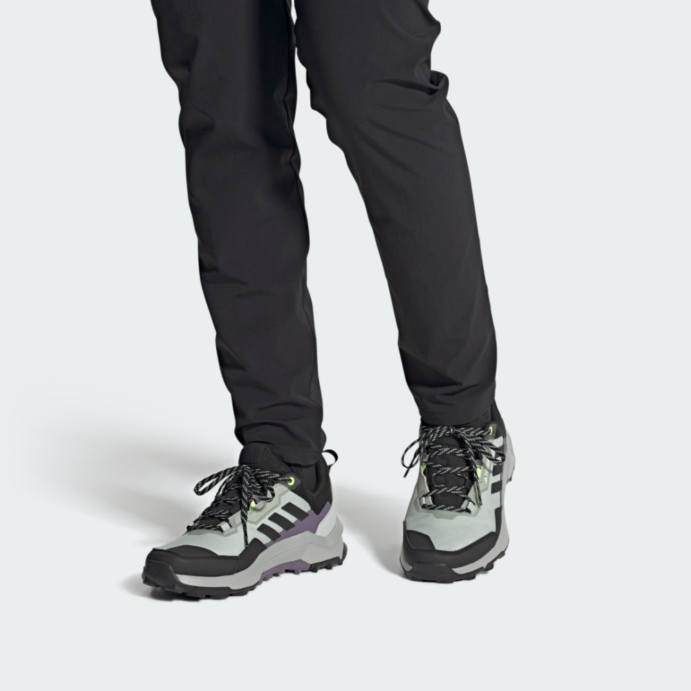 adidas AX4 GORE TEX IF4863 / grau
