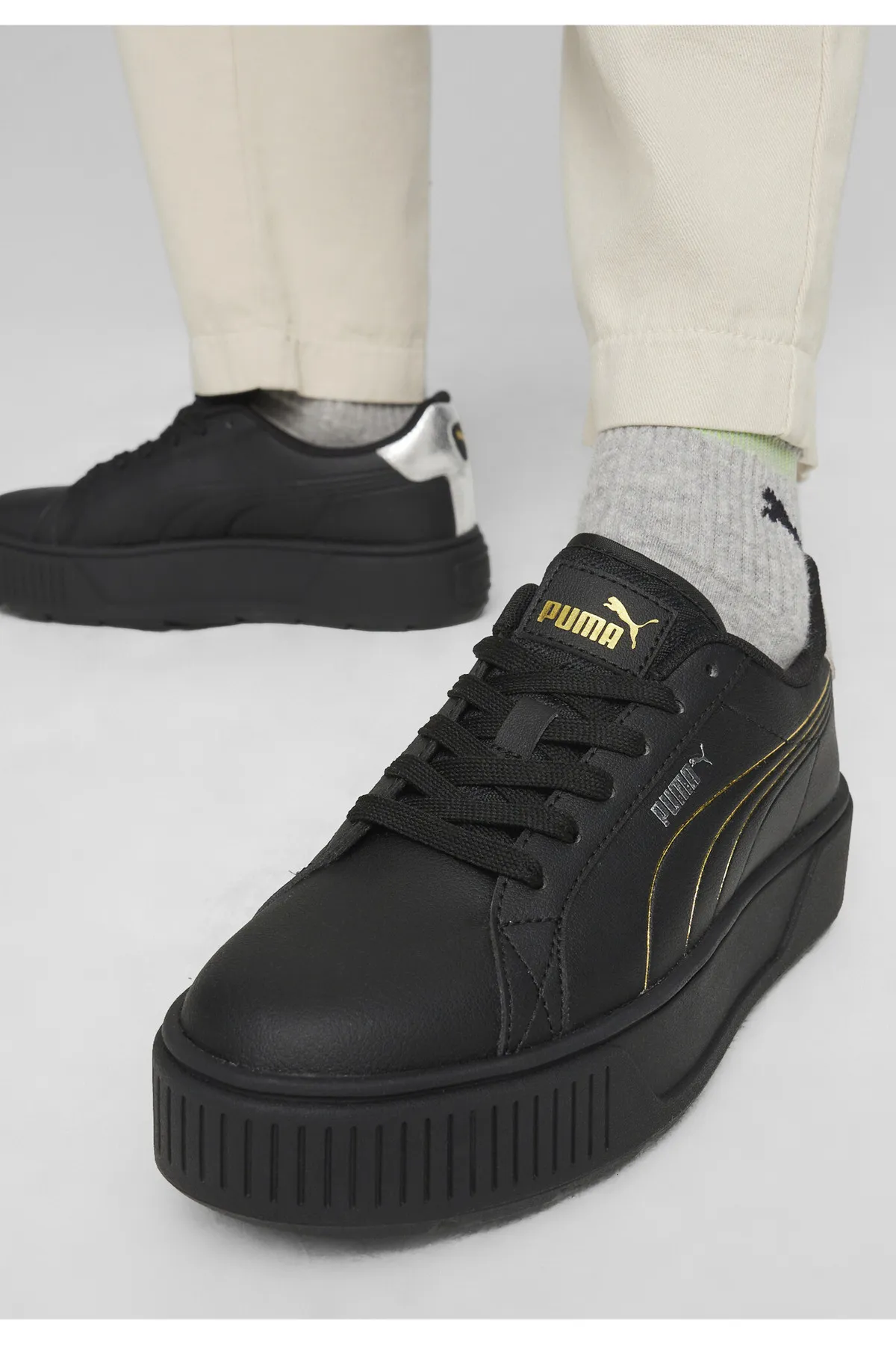 Puma  Sneaker „Karmen“ mit Metallic-Glanz