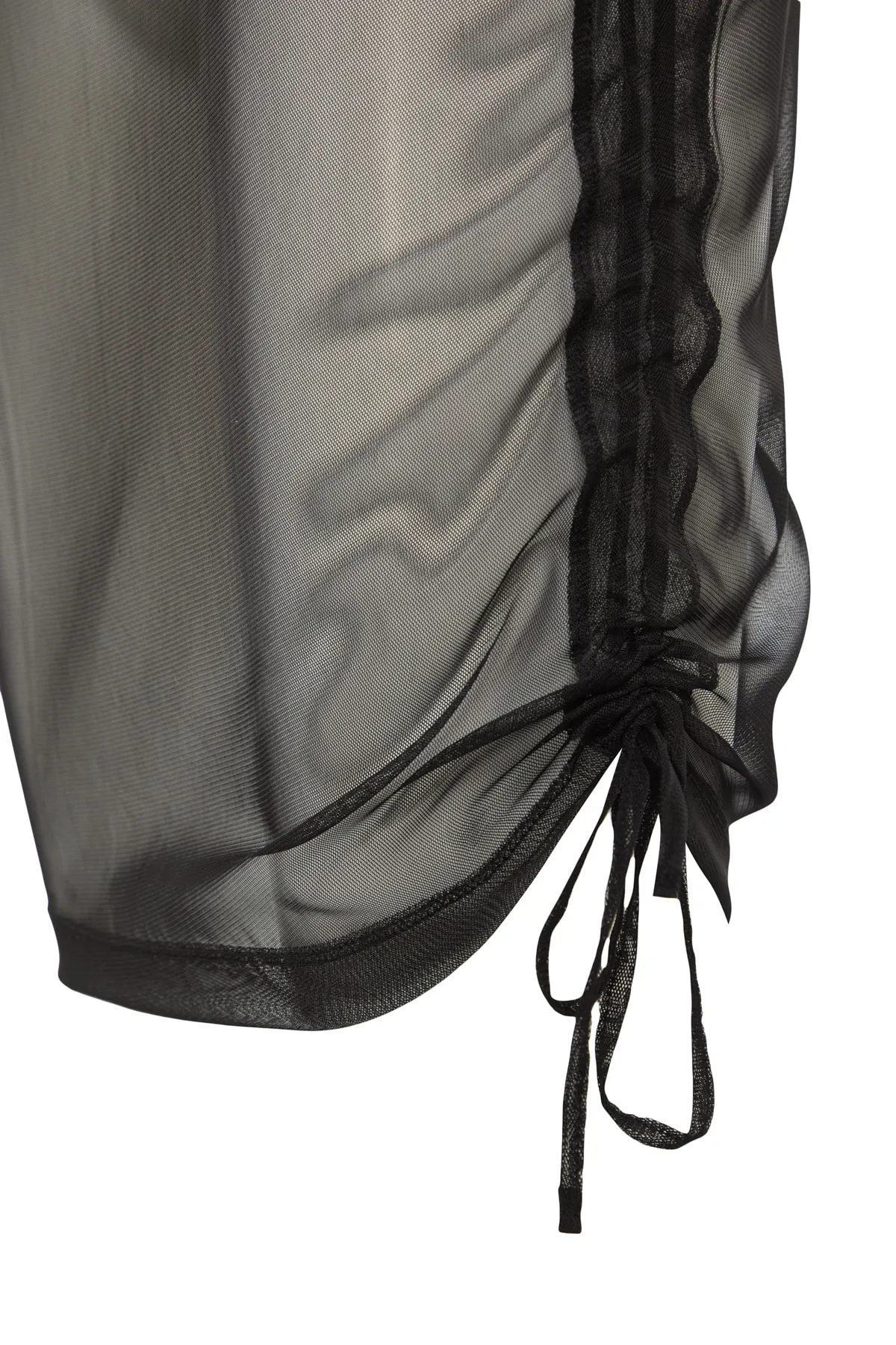 Trendyol Collection  Schwarzes, figurbetontes, gestricktes Mini-Strandkleid mit gerafftem Netzstoff TBESS22EL0026