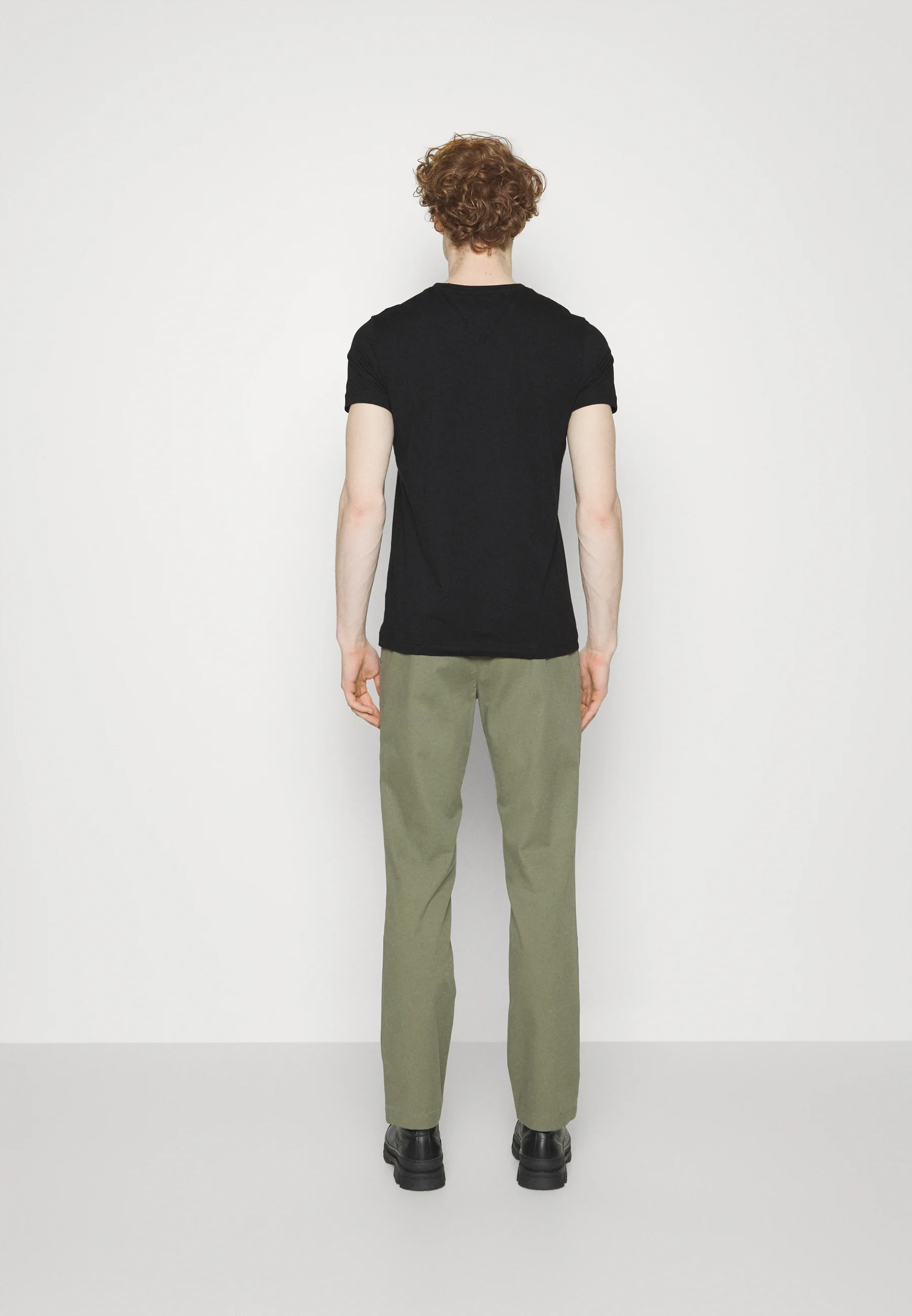 Tommy Hilfiger CORE SLIM V NECK TEE - Camiseta básica