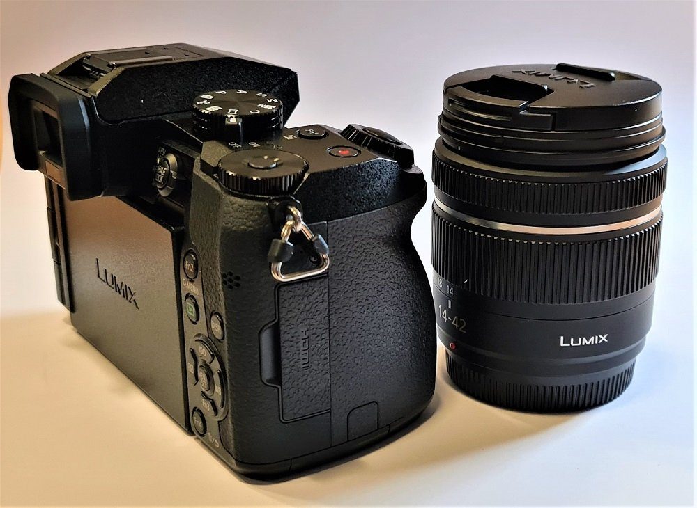 Panasonic LUMIX DMC-G70 + 14-42 mm Systemkamera