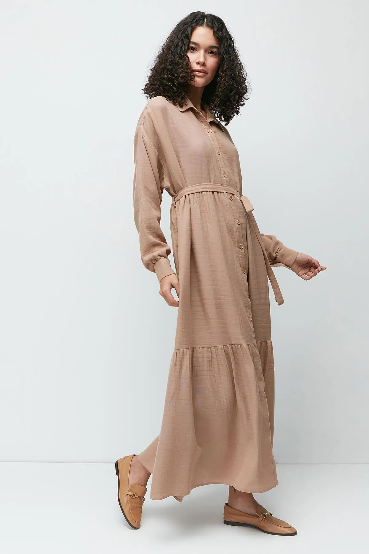 C&City  Langarmkleid aus Bio-Baumwollmusselin 9128 Beige
