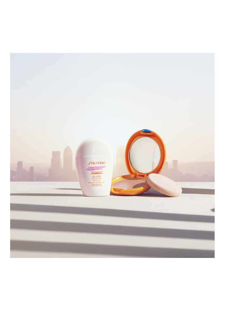 Shiseido Urban Environment Age Defense Crema solare viso senza oli SPF 30