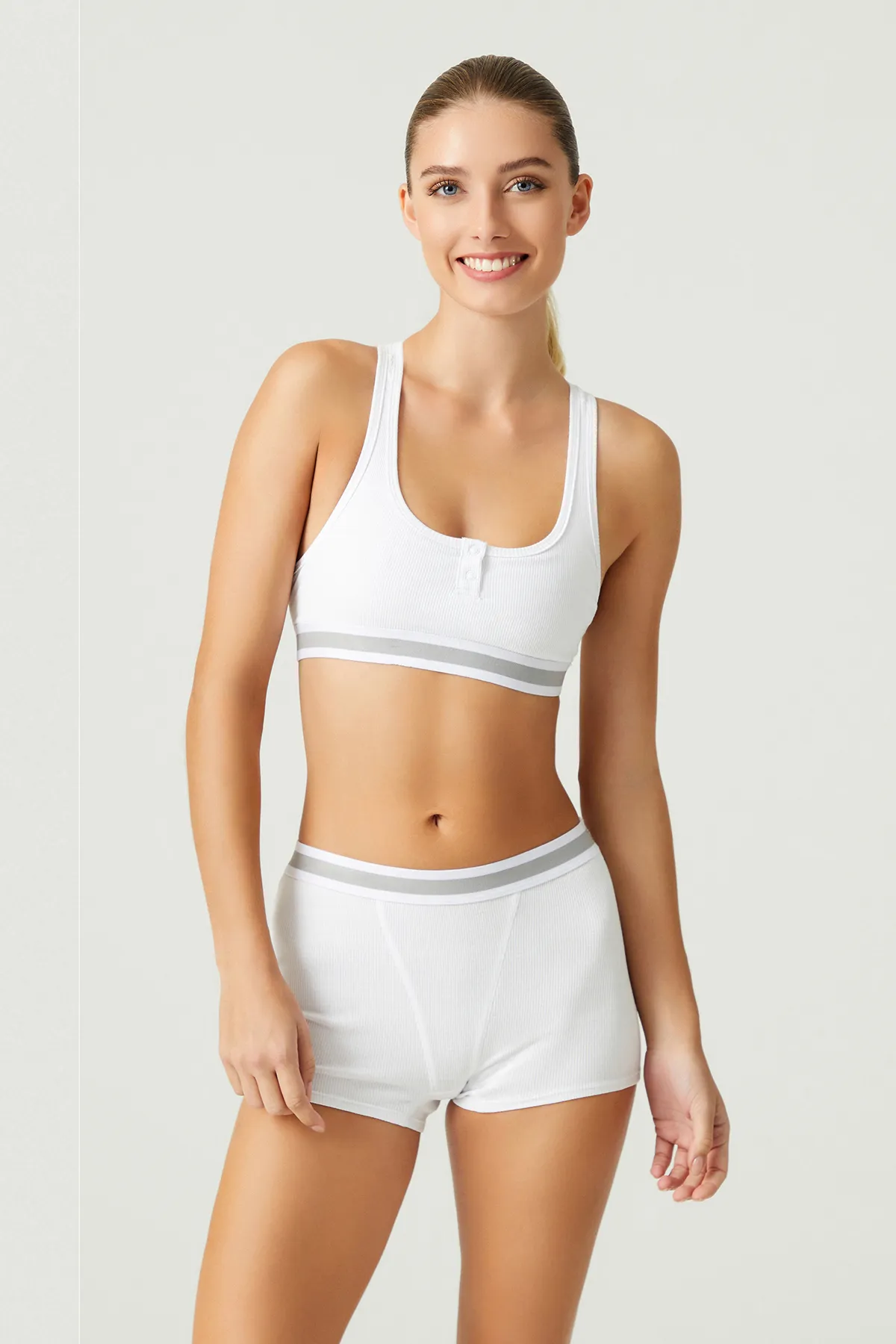 LOS OJOS  x Melodi weiße gerippte Boxershorts aus Baumwolle mit Bund und Boyshort
