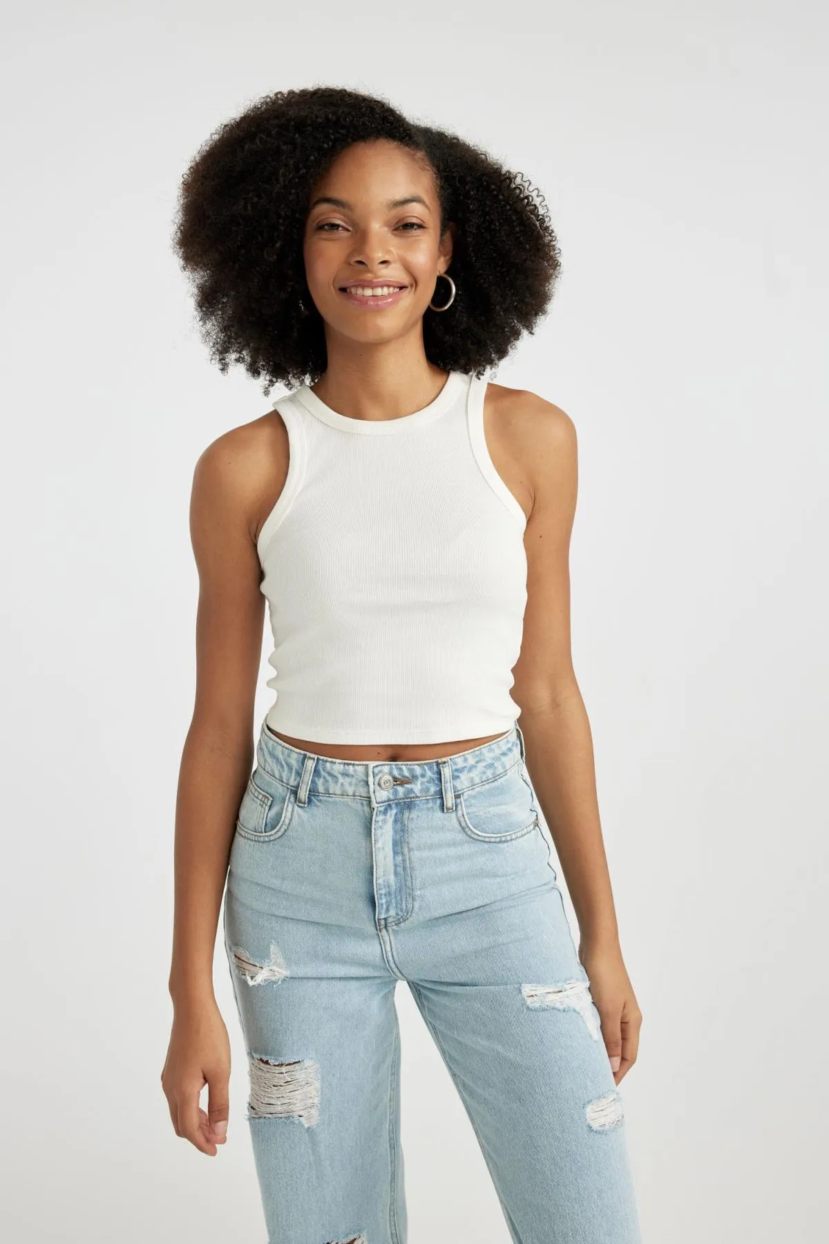 DeFacto  Figurbetontes Neckholder-Camisole mit Rippenmuster Athlete U0357az24sm
