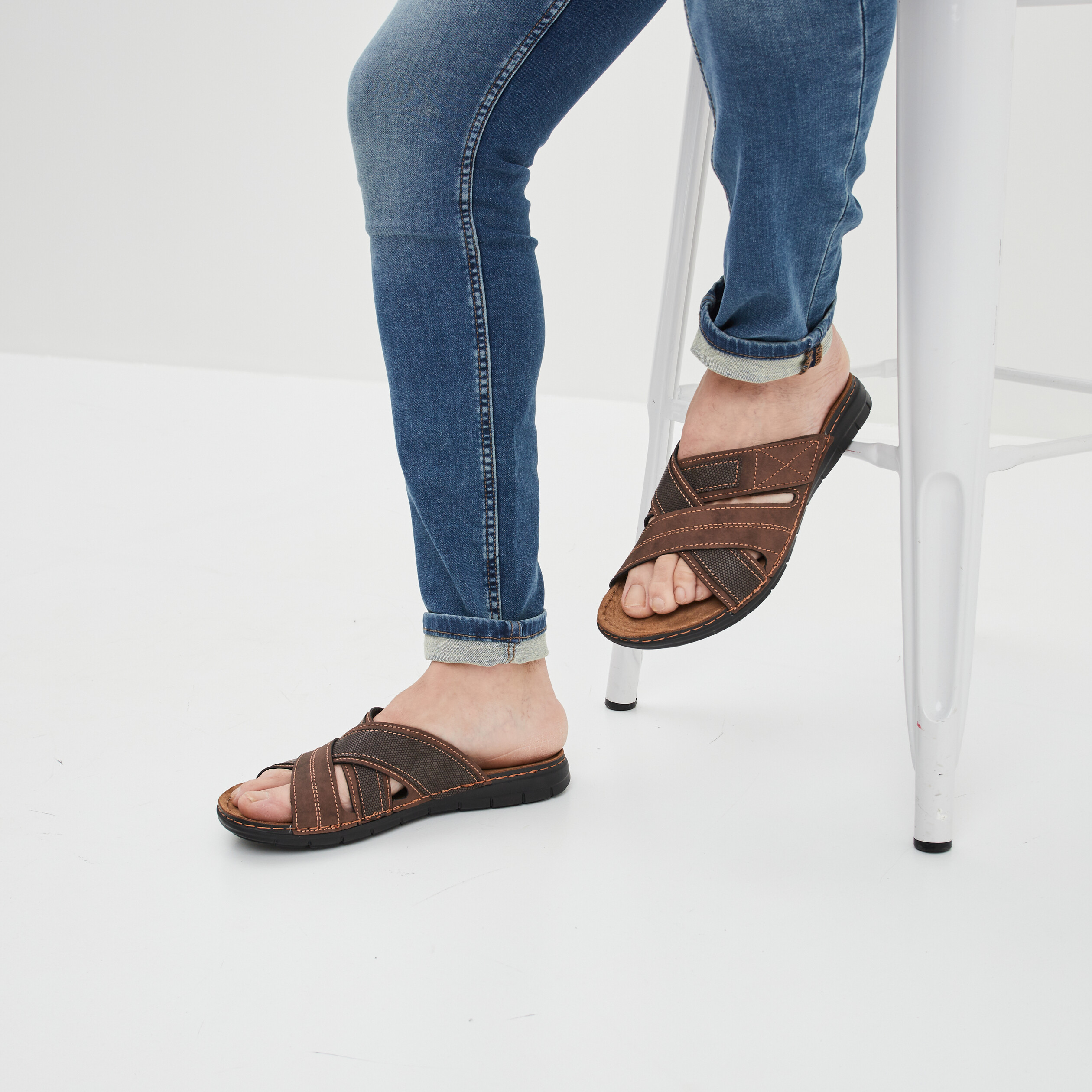 Mules à scratchs en cuir Walking Giuni marron homme | La Halle