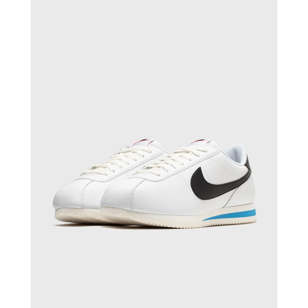 Nike Cortez DM4044-100 / weiss