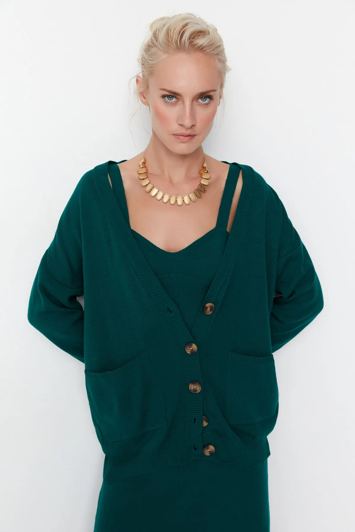 Trendyol Collection  Smaragdgrünes Strickoberteil- und -unterteil-Set TWOAW23AU00029