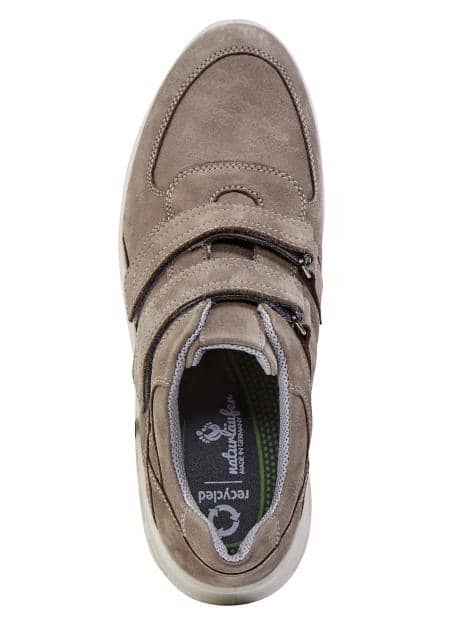 Klettslipper mit dezentem Markenlogo.
