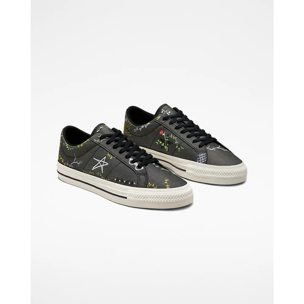 Converse One Star Embroidery A03666C / schwarz