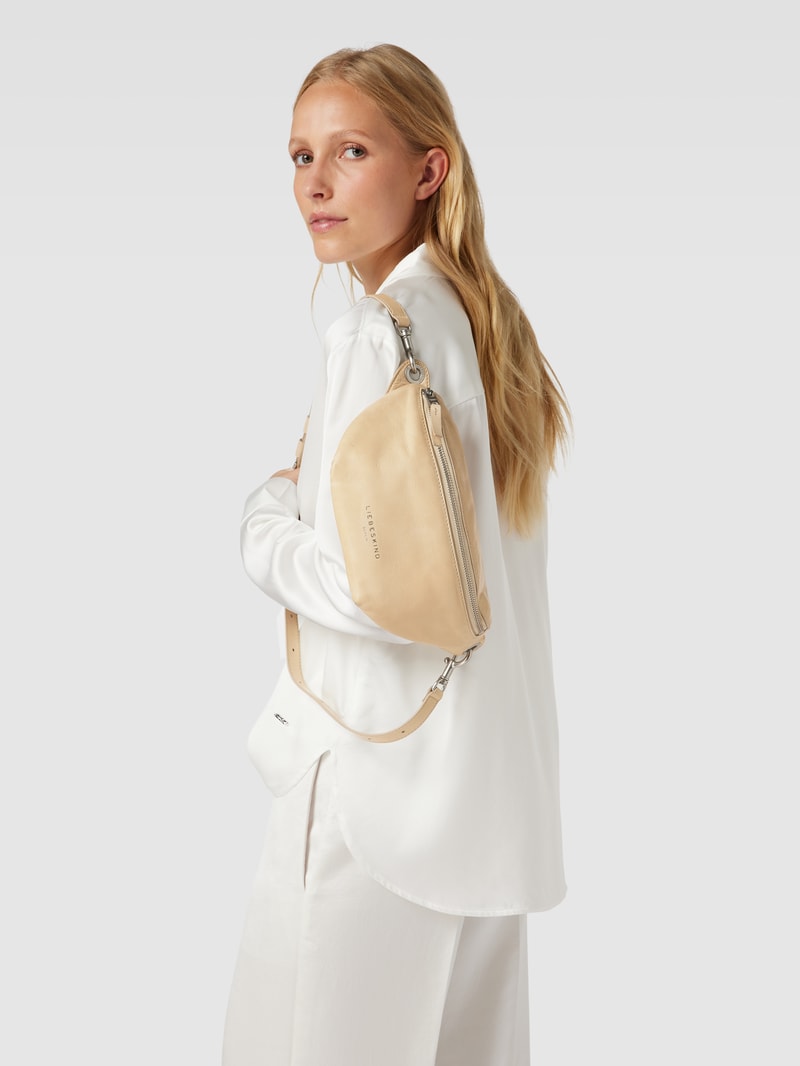 Crossbody Bag aus Leder Modell 'Tavia' in sand