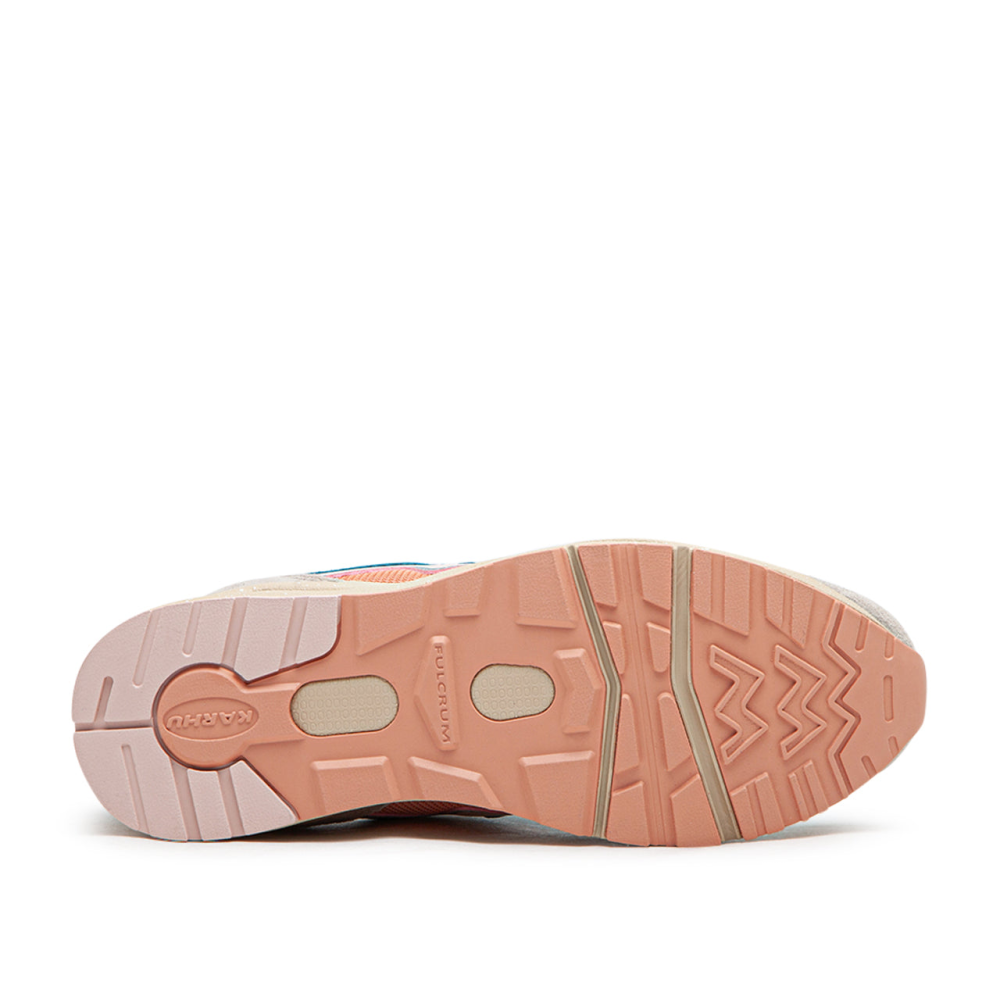 Karhu Aria 95 F803102 / grau