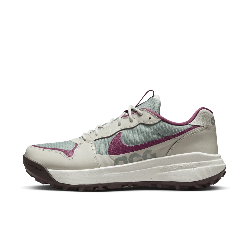 Nike ACG Lowcate DX2256-300 / grün