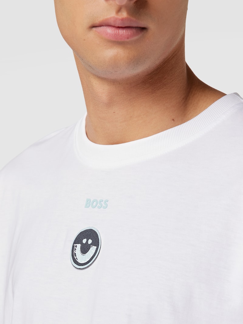 T-Shirt mit Label-Print Modell 'Tiraxart' in weiß