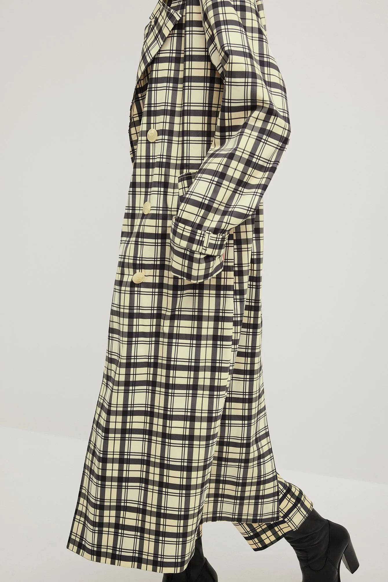 Karierter Trenchcoat
