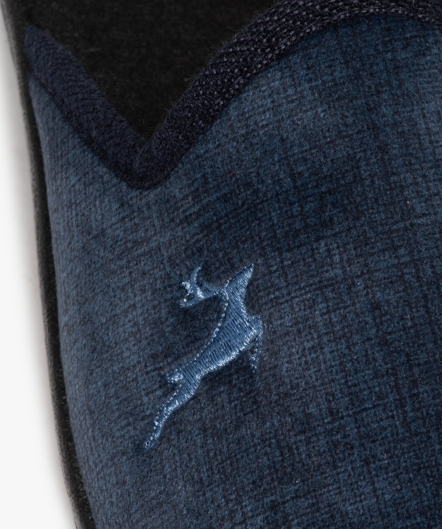 Chaussons mules en velours ras avec broderie homme bleu | GEMO