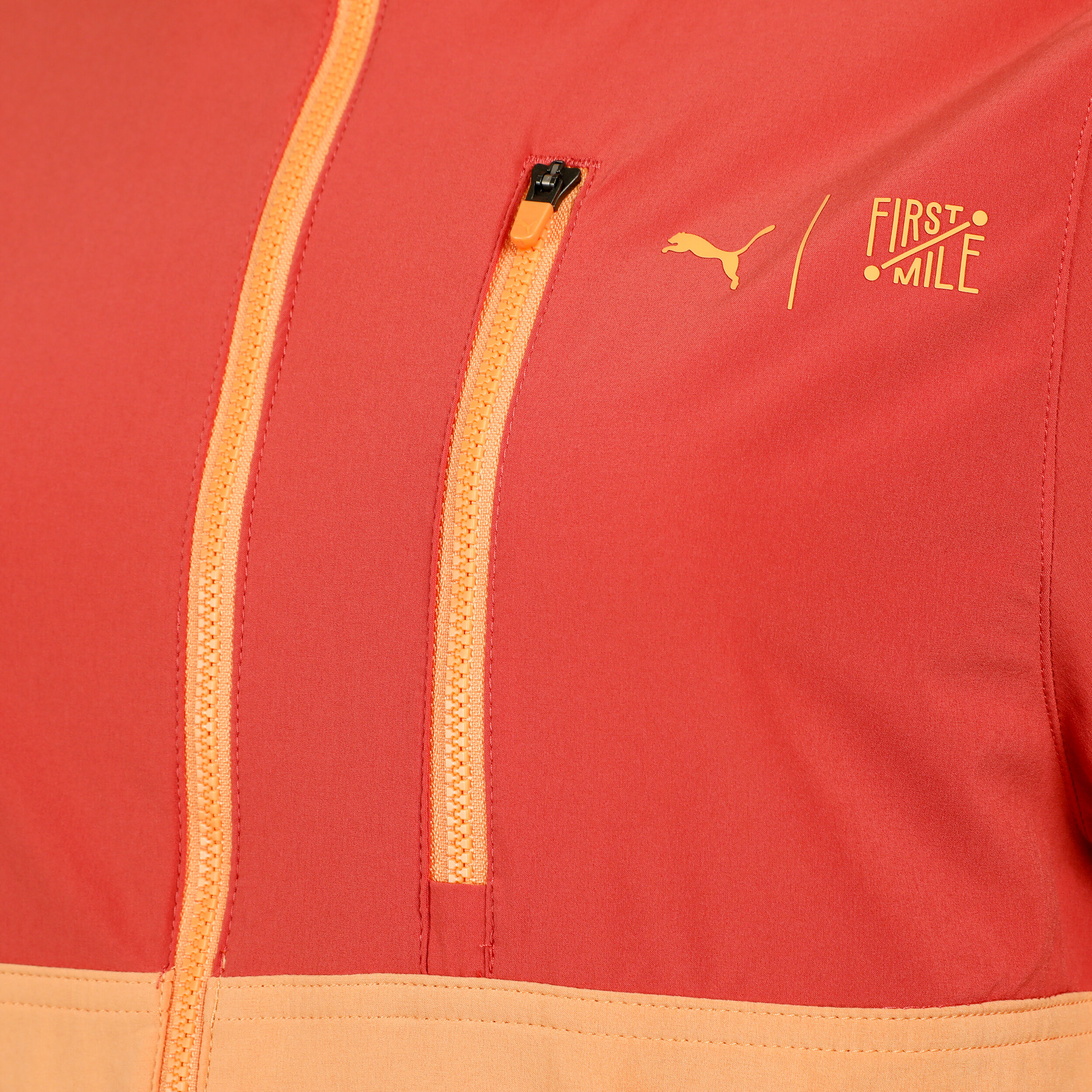 First Mile Woven Laufjacke Damen - Rot, Gelb