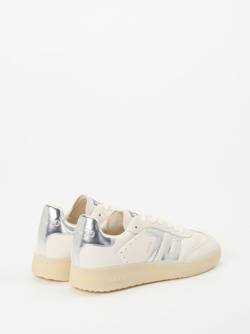 Sneaker-16637940073 Back 70