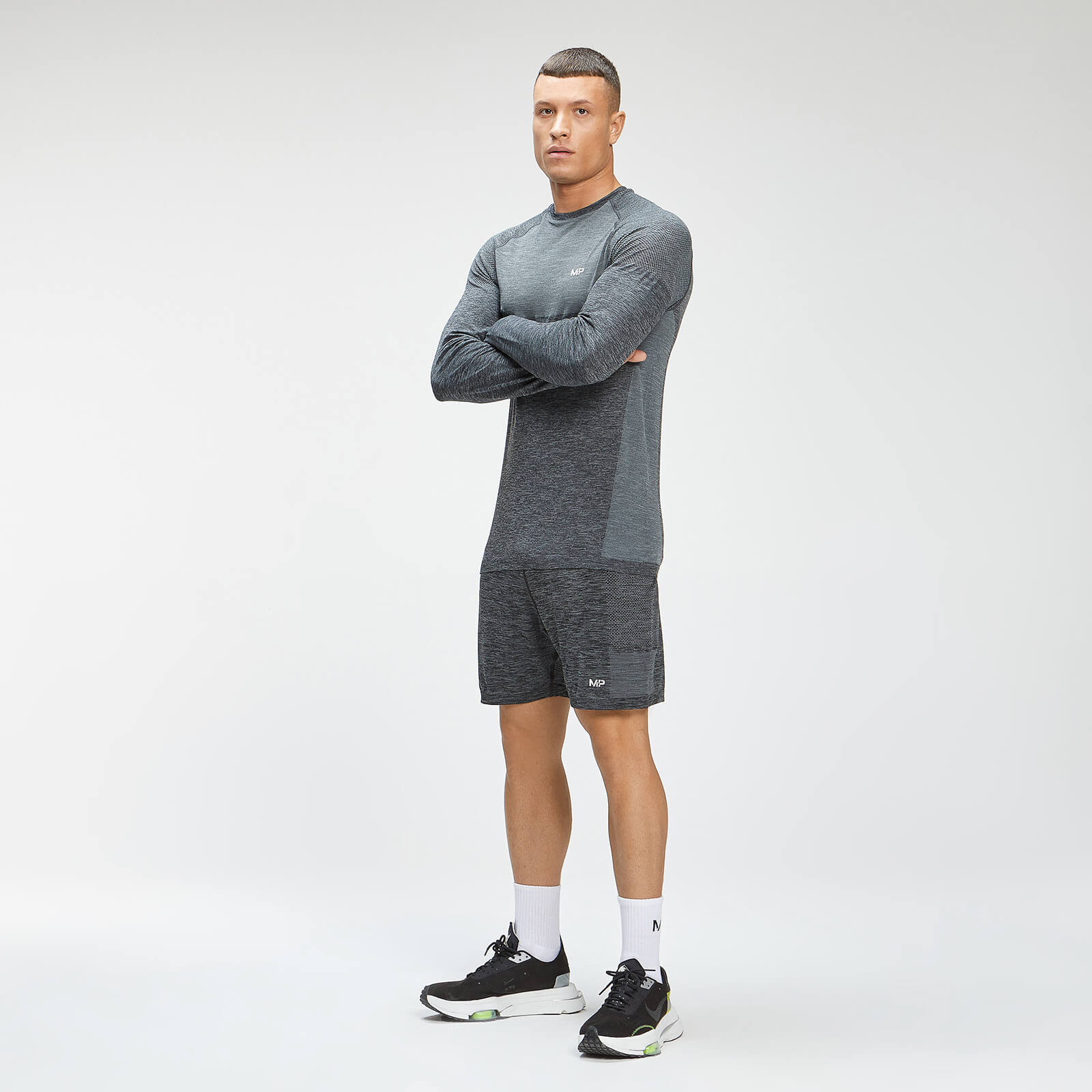 Haut sans coutures à manches longues MP Essentials Seamless pour hommes – Noir chiné