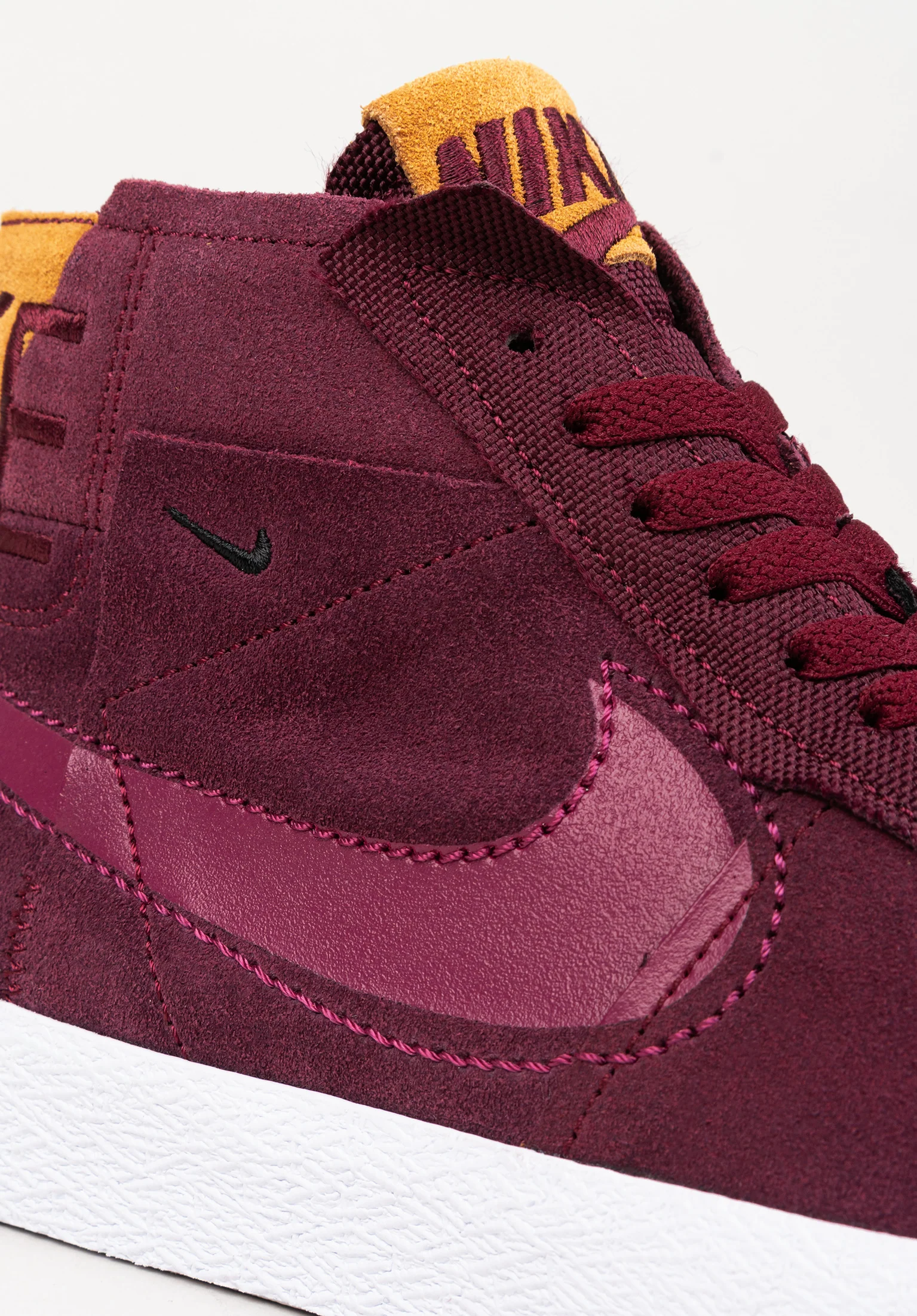 Zoom Blazer Mid Premium