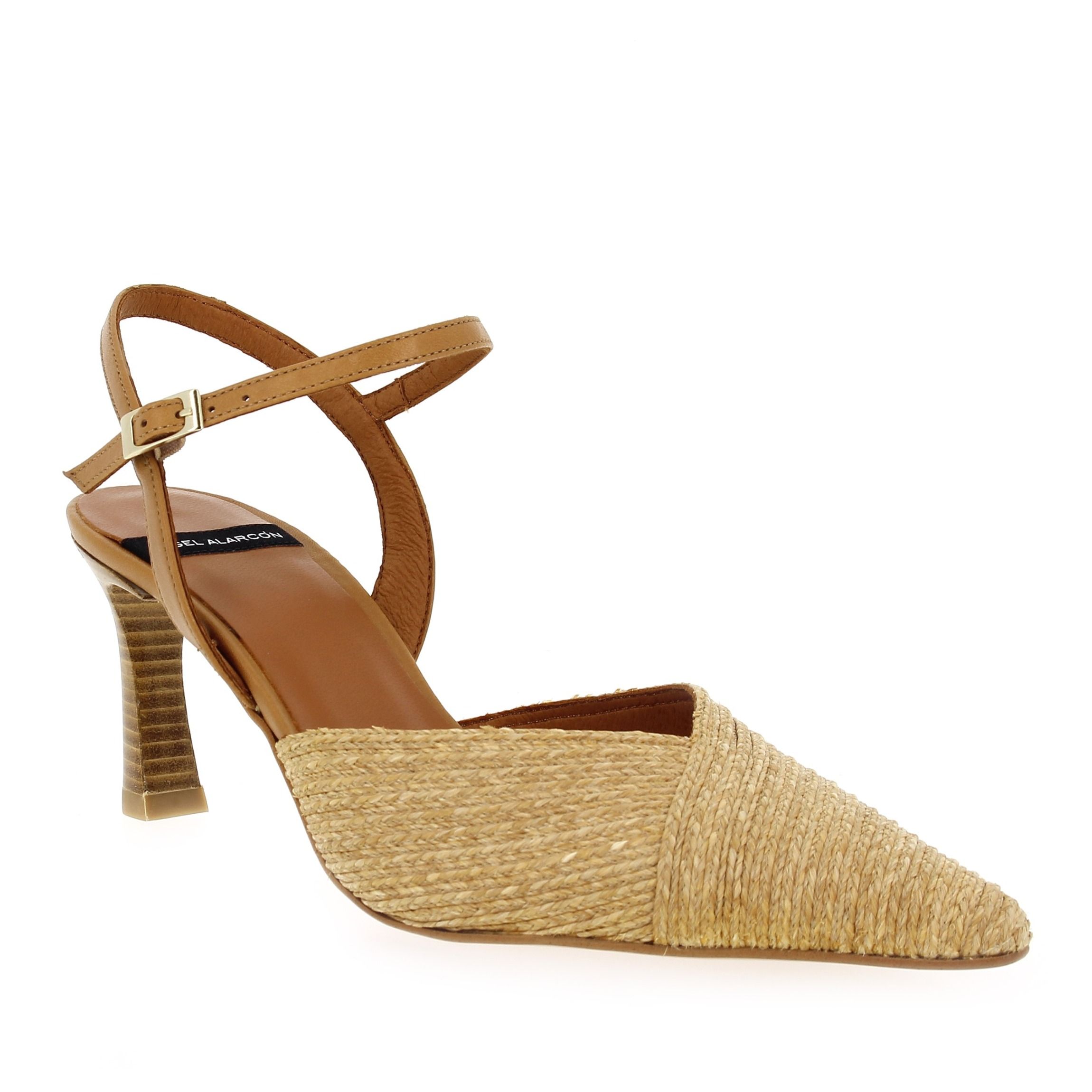 Angel Alarcon  24025-458D - Beige Camel