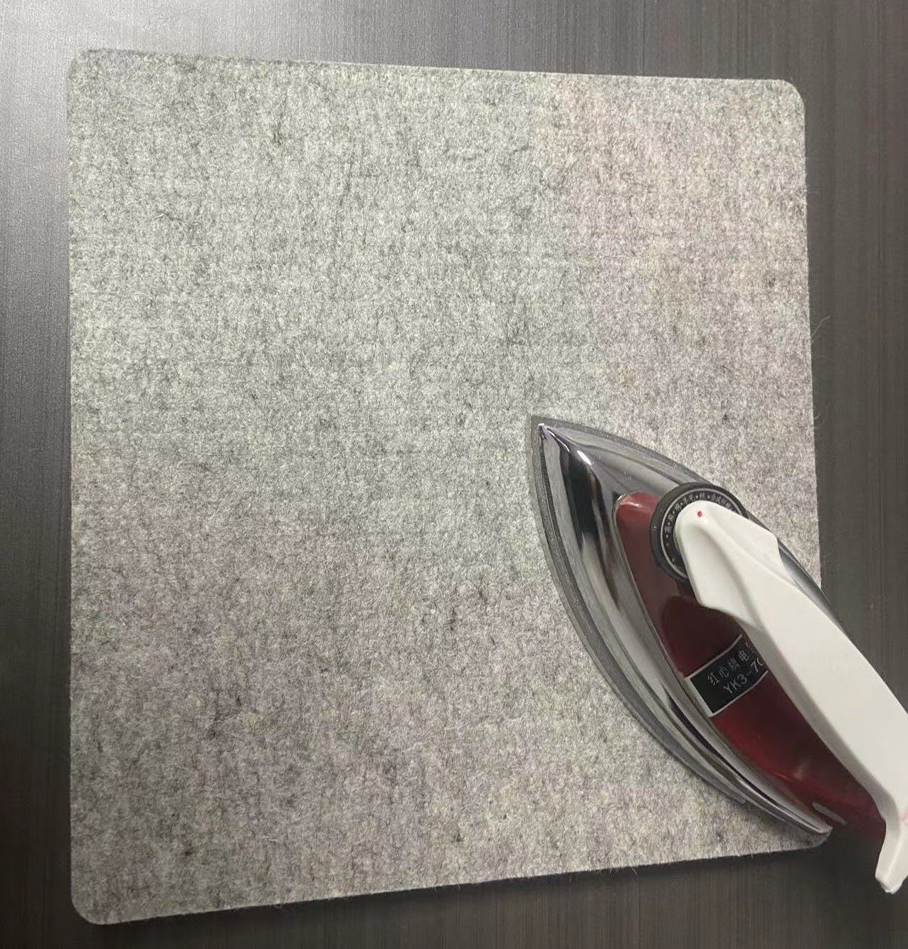Runxizhou Bügelbrett Bügelmatte 35.5X35.5cm,100% wolle Wollfilz-Bügelbrett