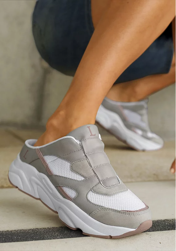 Slip-On Sneaker