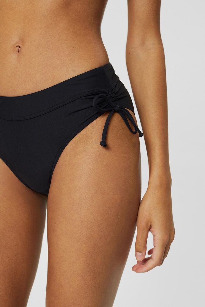 Recycelt: Slip mit Raffungen