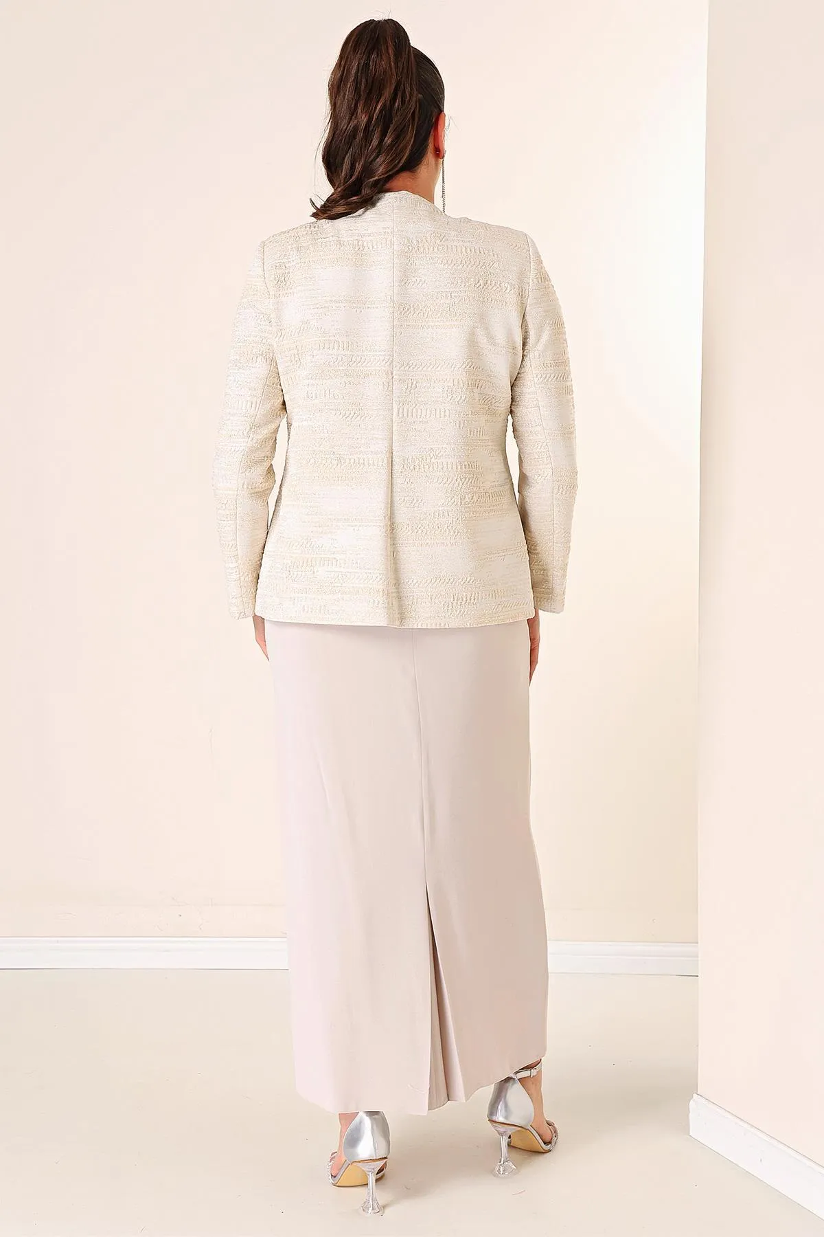 By Saygı  Ärmelloses langes Kleid aus Jacquard mit Steindetails, große Größe, gefüttert, 2-teiliges Set