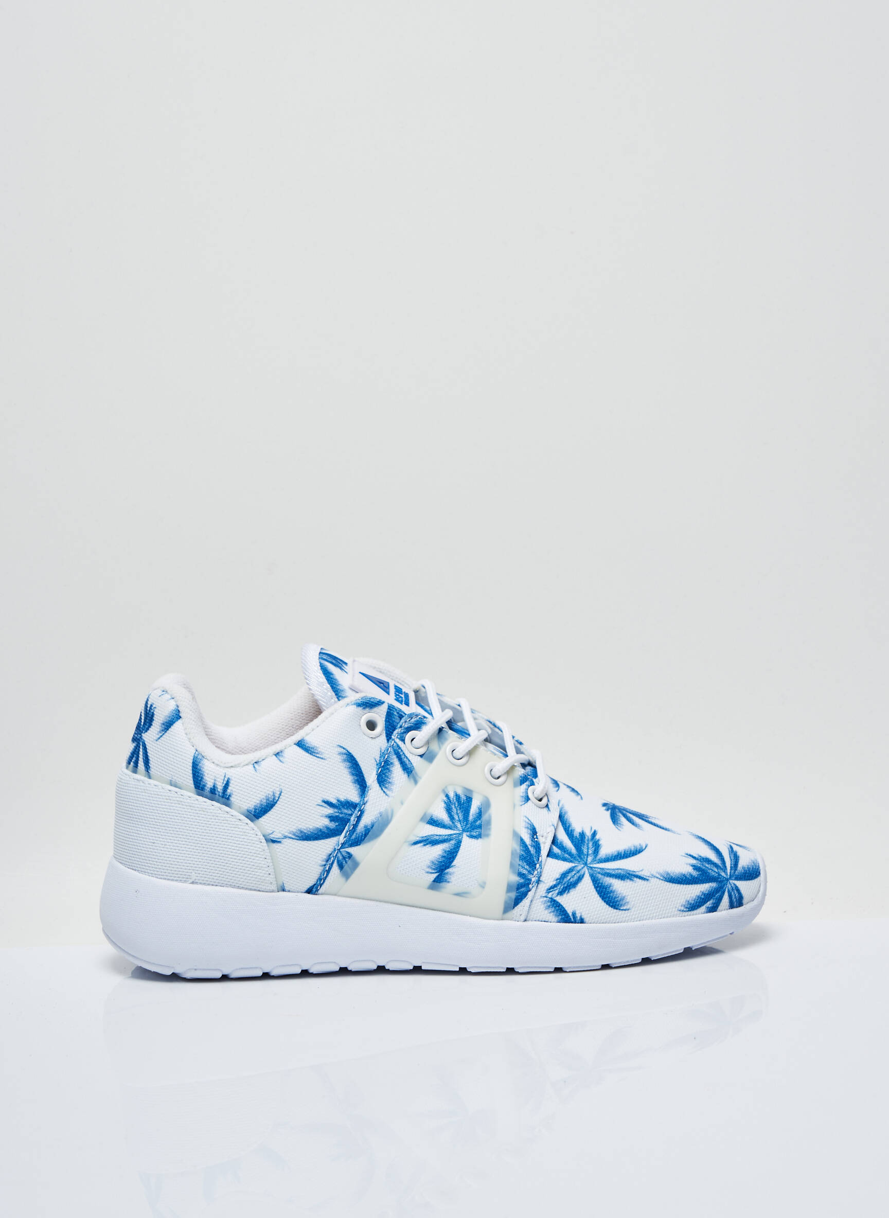 Asfvlt Baskets Femme couleur bleu