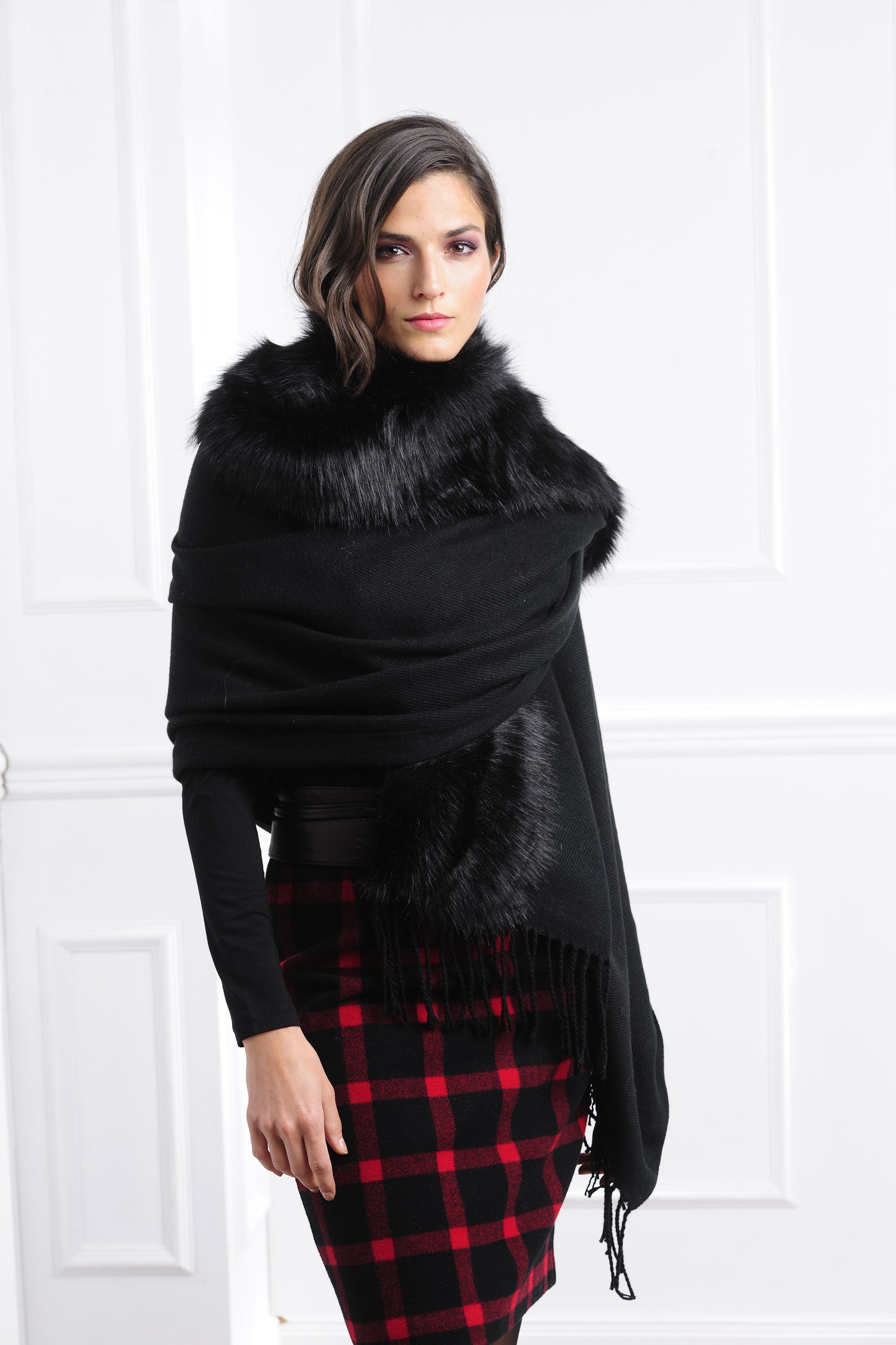 COLLEZIONE ALESSANDRO XXL-Schal Elegant, (1-St), Poncho aus weichem Stoff