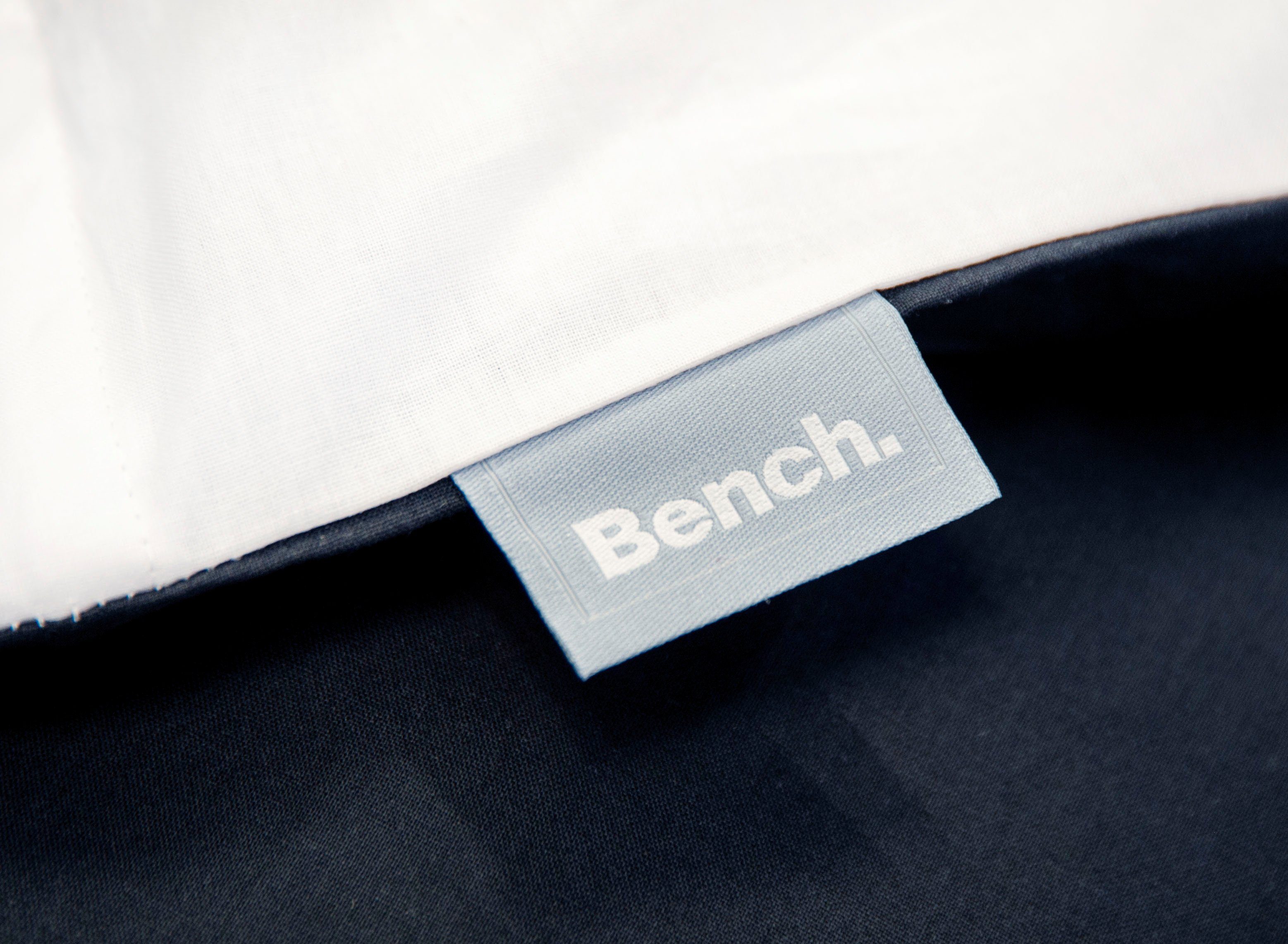 Wendebettwäsche Bench in Gr. 135x200 oder 155x220 cm, Bench., Renforcé, Bettwäsche aus Baumwolle, moderne Bettwäsche mit Wendeoptik