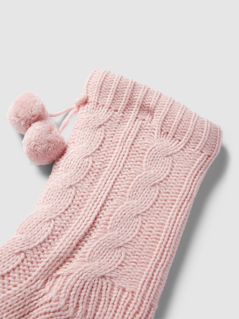 Stricksocken mit Bommeln in hellrosa