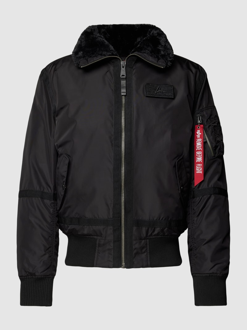 Jacke mit Kunstfellbesatz in schwarz