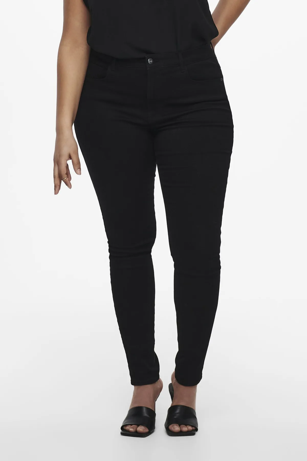 Only Carmakoma  CARAUGUSTA HW SKINNY JEANS SCHWARZ NOOS